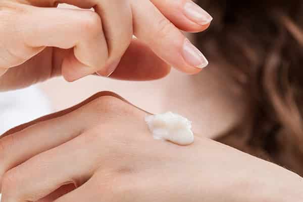 تصویر 5 از خرید و قیمت کرم ضد آفتاب رنگی + فروش عمده